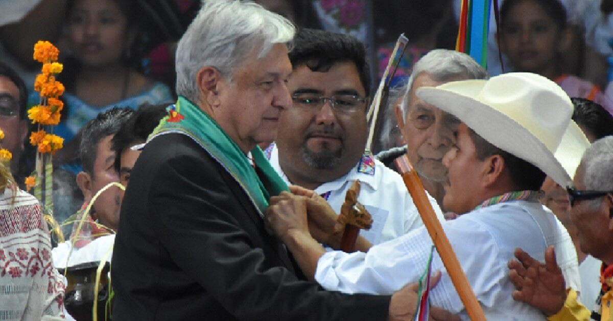 AMLO-greets-supporters.jpg